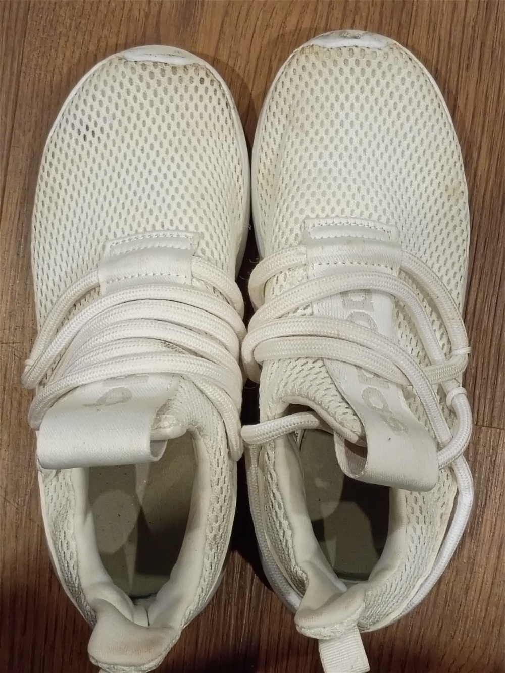 Adidas Kids White Mesh Sneakers Size 1 (EU 32) Lightweight Athletic Shoes